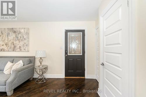 39 Edwin Drive, Brampton, ON - Indoor Photo Showing Other Room