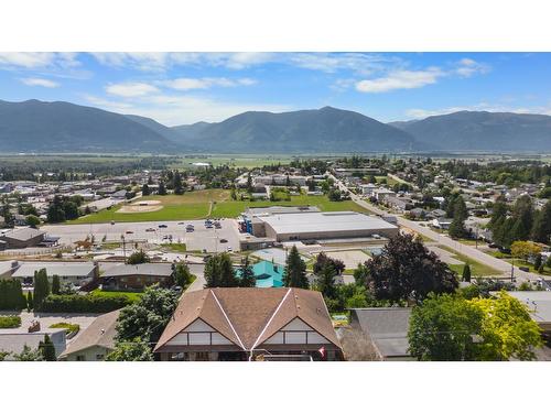 309 22Nd Avenue, Creston, BC - Outdoor With View