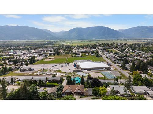 309 22Nd Avenue, Creston, BC - Outdoor With View