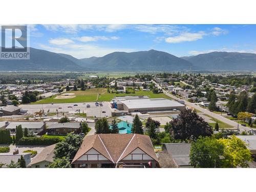 309 22Nd Avenue, Creston, BC - Outdoor With View