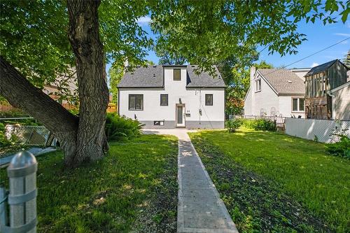 22 Balsam Place, Winnipeg, MB - Outdoor