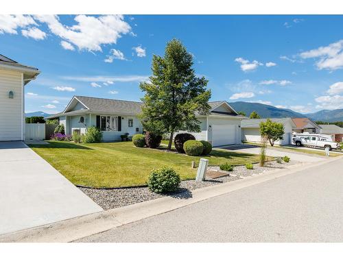 311 Dugan Street, Creston, BC - Outdoor With Facade