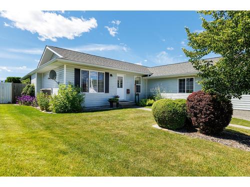 311 Dugan Street, Creston, BC - Outdoor With Facade