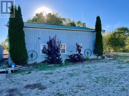 13181 Railroad Line, Chatham-Kent (Thamesville), ON 