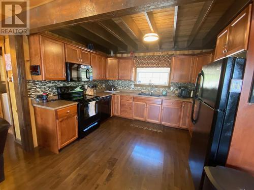 15 Boy Scout Road, George'S Lake, NL - Indoor Photo Showing Kitchen