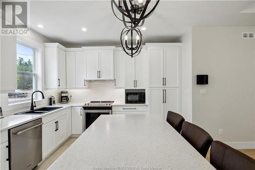 55 Carter St, Dieppe, NB - Indoor Photo Showing Kitchen With Double Sink With Upgraded Kitchen