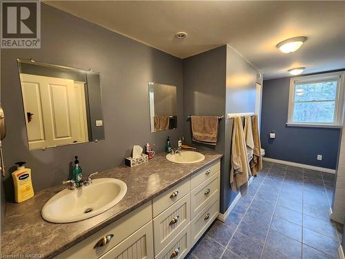 234 Shadywood Crescent, Point Clark, ON - Indoor Photo Showing Bathroom