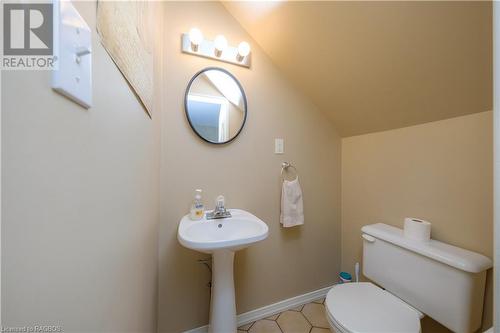 234 Shadywood Crescent, Point Clark, ON - Indoor Photo Showing Bathroom