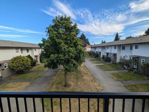 438 Burnside Rd West, Saanich, BC - Outdoor With Balcony