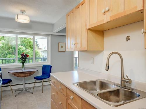 438 Burnside Rd West, Saanich, BC - Indoor Photo Showing Kitchen With Double Sink