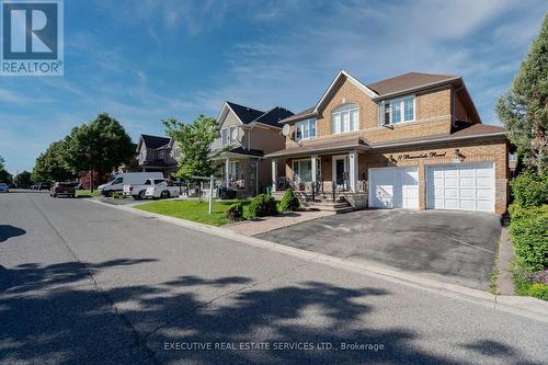 11 Briardale Road, Brampton, ON - Outdoor With Facade