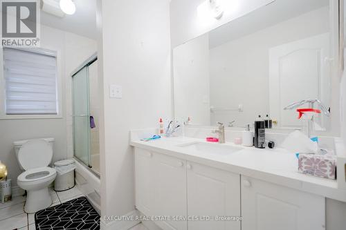 11 Briardale Road, Brampton, ON - Indoor Photo Showing Bathroom