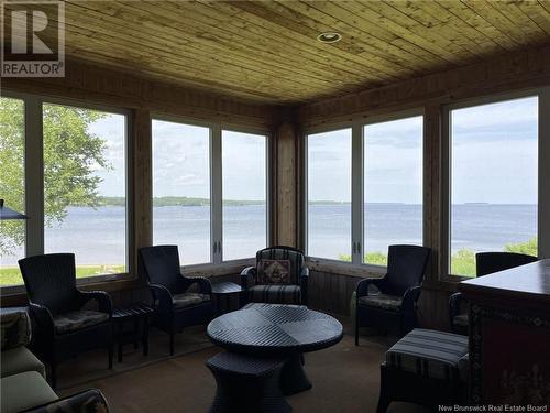 4361 Water Street, Miramichi, NB - Indoor Photo Showing Living Room