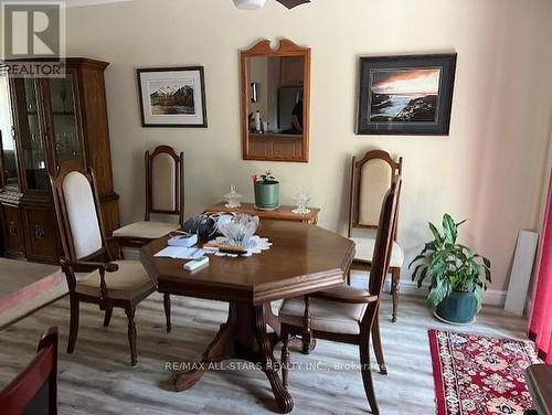 25 - 115 Mary Street, Kawartha Lakes, ON - Indoor Photo Showing Dining Room
