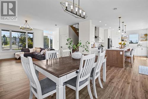 306 Three Island Pond Road, Paradise, NL - Indoor Photo Showing Dining Room