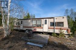 Trailer included in the property - 