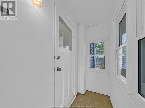 953 Lillian Avenue, Windsor, ON - Indoor Photo Showing Other Room