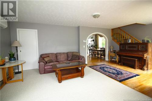 3902 Route 104, Millville, NB - Indoor Photo Showing Living Room