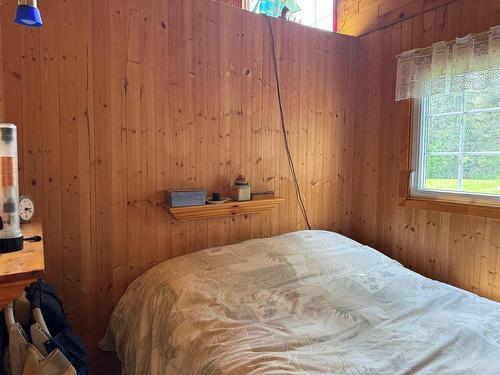 Chambre Ã Â coucher - 6 Île Lac Desvaux, Rouyn-Noranda, QC - Indoor Photo Showing Bedroom