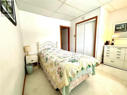 330 Chippewa, North Bay, ON - Indoor Photo Showing Bedroom