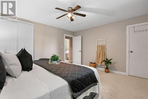 15 Manvers Drive, Kawartha Lakes, ON - Indoor Photo Showing Bedroom