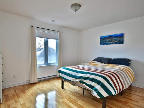 Chambre Ã  coucher principale - 5306 Rue Pascal, Longueuil (Saint-Hubert), QC - Indoor Photo Showing Bedroom