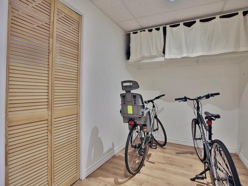 Bureau - 5306 Rue Pascal, Longueuil (Saint-Hubert), QC - Indoor Photo Showing Gym Room