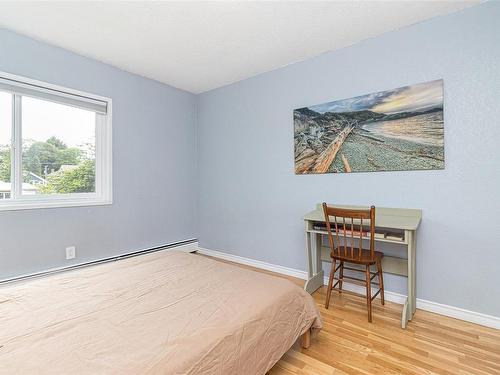 307-1235 Johnson St, Victoria, BC - Indoor Photo Showing Bedroom