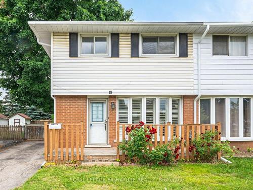 20 Flint Dr, Kitchener, ON - Outdoor With Facade