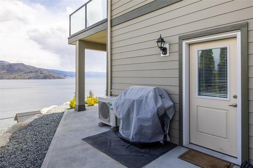 6372 Topham Place, Peachland, BC - Outdoor With Body Of Water With Exterior