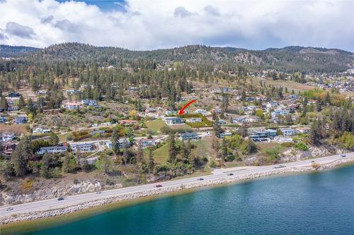 6372 Topham Place, Peachland, BC - Outdoor With Body Of Water With View