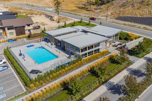 10272 Long Road, Lake Country, BC - Outdoor With In Ground Pool With View