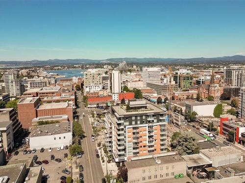 204-838 Broughton St, Victoria, BC - Outdoor With View