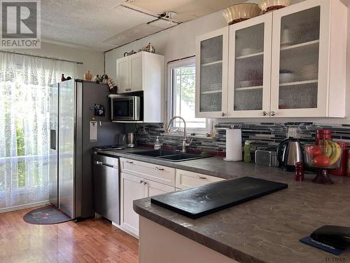 28 Dominion Ave, Kapuskasing, ON - Indoor Photo Showing Kitchen With Double Sink