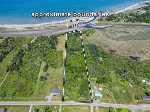 Lot Highway 1, Grosses Coques, NS 