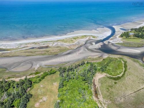 Lot Highway 1, Grosses Coques, NS 