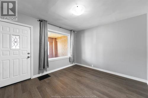 1663 Goyeau, Windsor, ON - Indoor Photo Showing Other Room