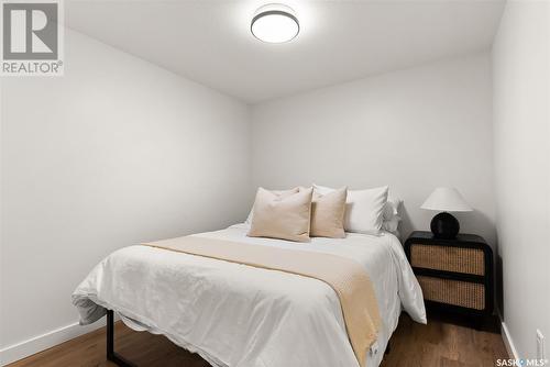 710 College Avenue, Regina, SK - Indoor Photo Showing Bedroom