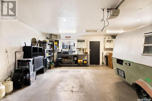 710 College Avenue, Regina, SK - Indoor Photo Showing Garage