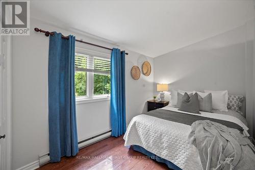 75 Riverside Drive S, Oshawa, ON - Indoor Photo Showing Bedroom