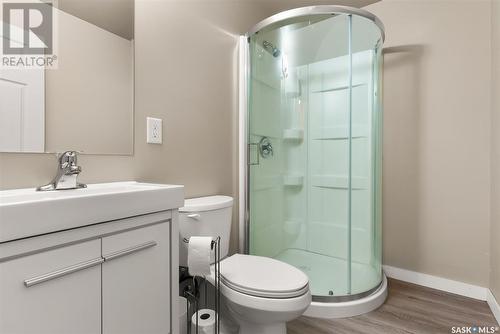 5145 Beacon Way, Regina, SK - Indoor Photo Showing Bathroom