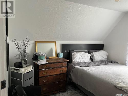 401 Bauman Street, Meadow Lake, SK - Indoor Photo Showing Bedroom