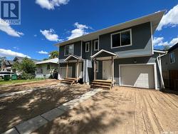 1224 H AVENUE N  Saskatoon, SK S7L 5M5