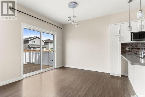 4044 Waterer Street, Regina, SK - Indoor Photo Showing Kitchen With Double Sink