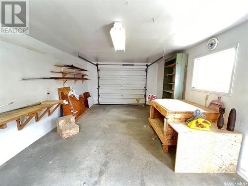 47 Harrigan Crescent, Maple Creek, SK - Indoor Photo Showing Garage