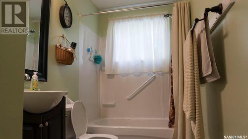 Mclean Acreage, Grayson Rm No. 184, SK - Indoor Photo Showing Bathroom