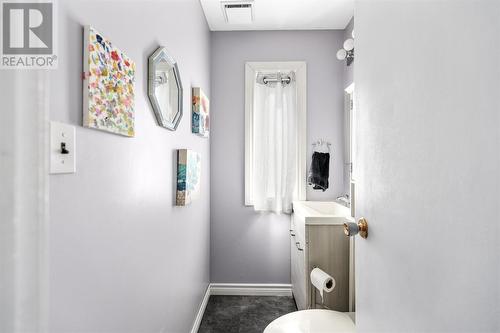 293 Mcgregor Ave, Sault Ste. Marie, ON - Indoor Photo Showing Bathroom