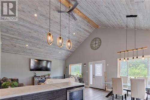 39592 Hwy 41 Highway, Pembroke, ON - Indoor Photo Showing Dining Room