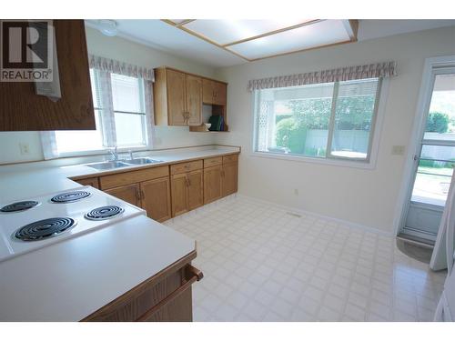 3333 South Main Street Unit# 145, Penticton, BC - Indoor Photo Showing Kitchen With Double Sink