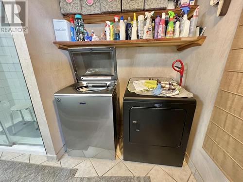 3465 Hayman Crescent, Quesnel, BC - Indoor Photo Showing Laundry Room